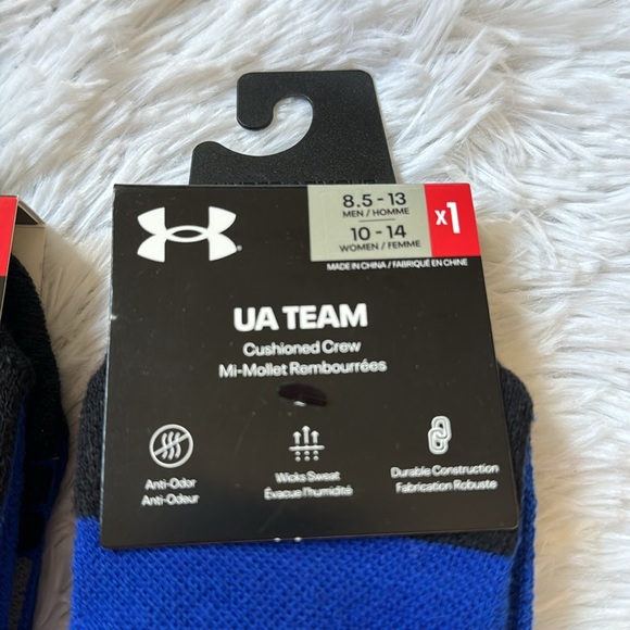 (3) NWT UNISEX UA TEAM CUSHIONED CREW SOCKS - Picture 3 of 6